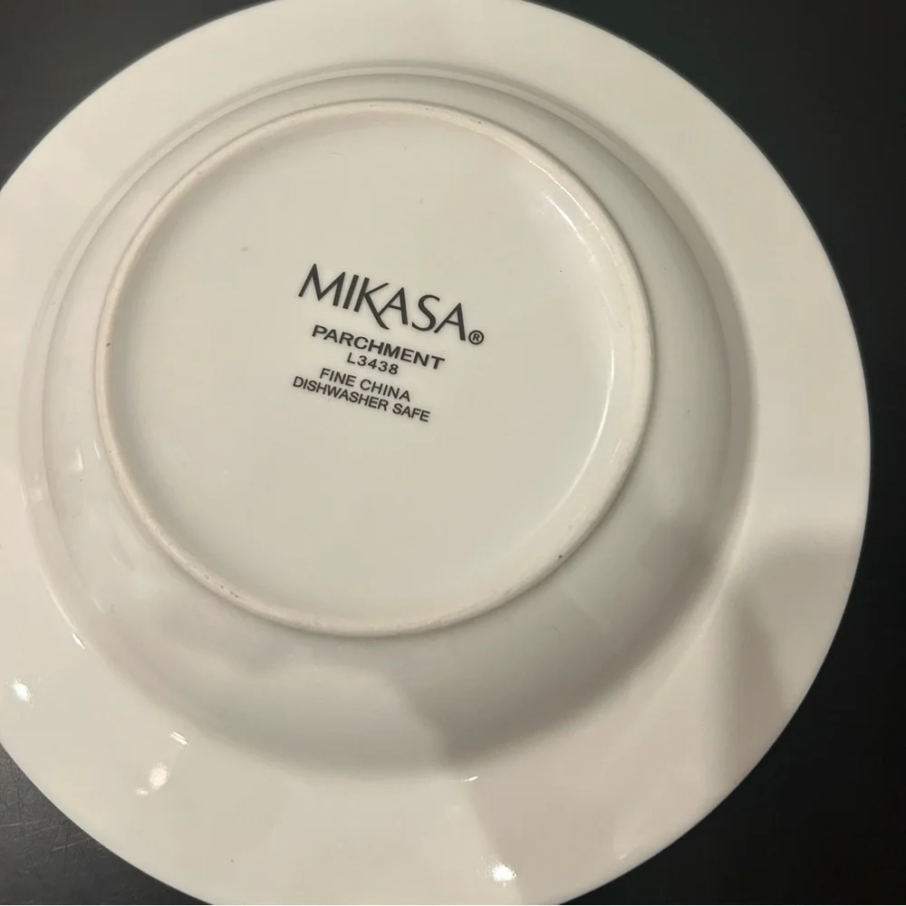 Mikasa Parchment (China) L3438 Rim Soup Bowl
